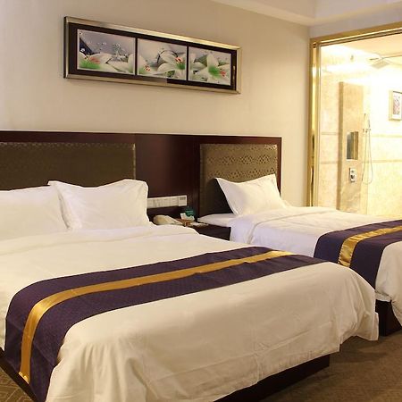 Zhuhai Platinum Holiday Hotel Buitenkant foto