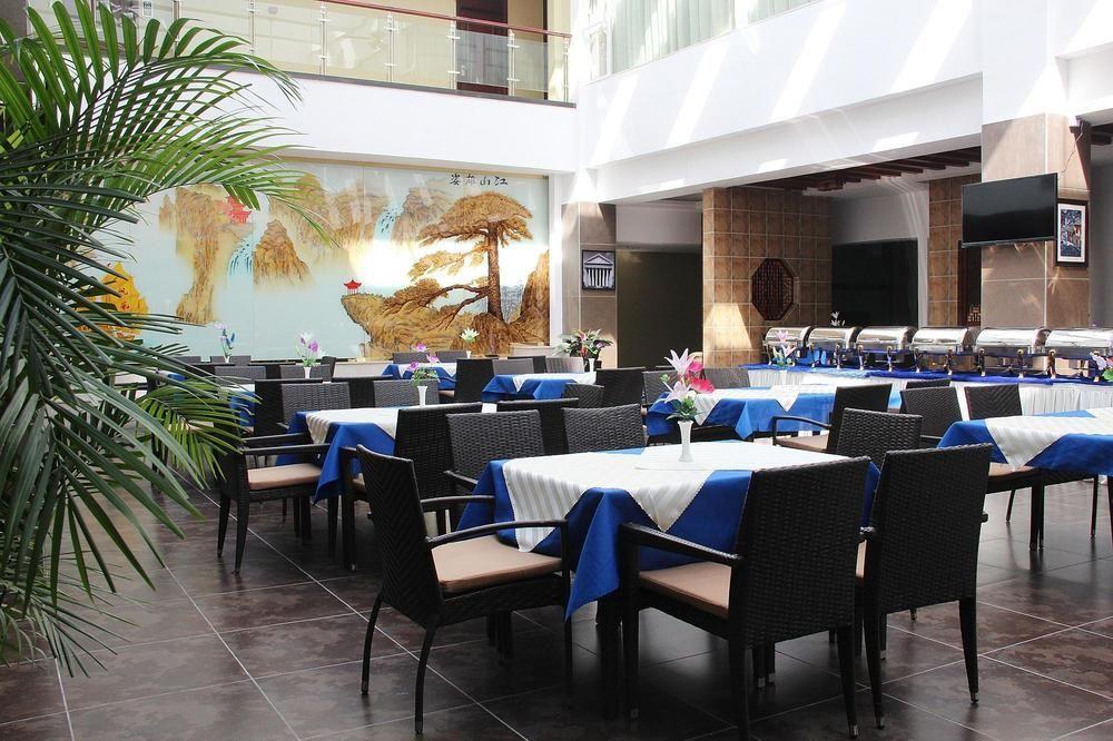 Zhuhai Platinum Holiday Hotel Buitenkant foto