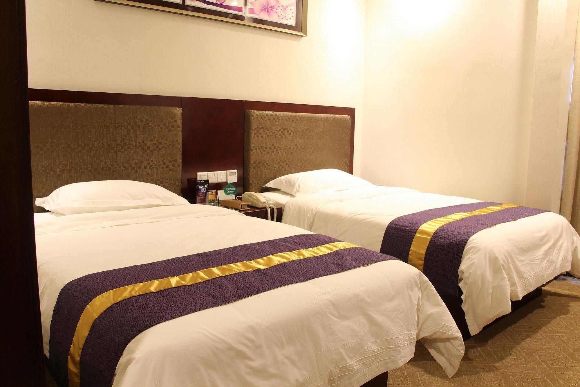 Zhuhai Platinum Holiday Hotel Buitenkant foto